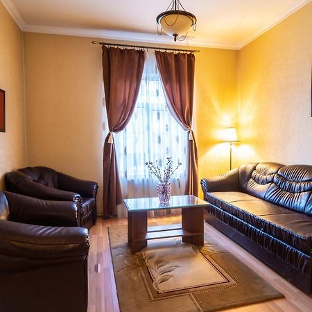Hotel Europa Zsilvásárhely Kültér fotó