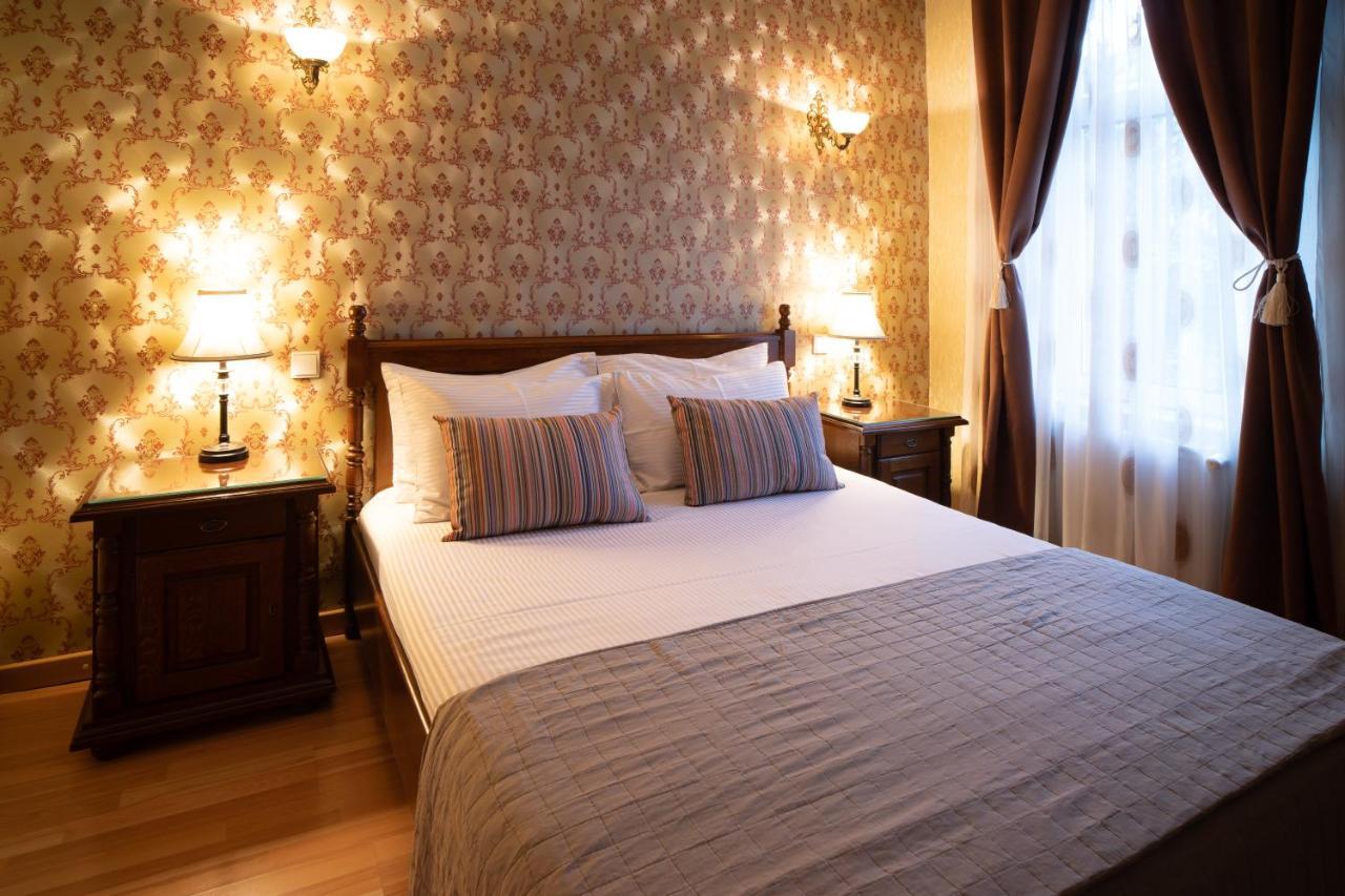 Hotel Europa Zsilvásárhely Kültér fotó