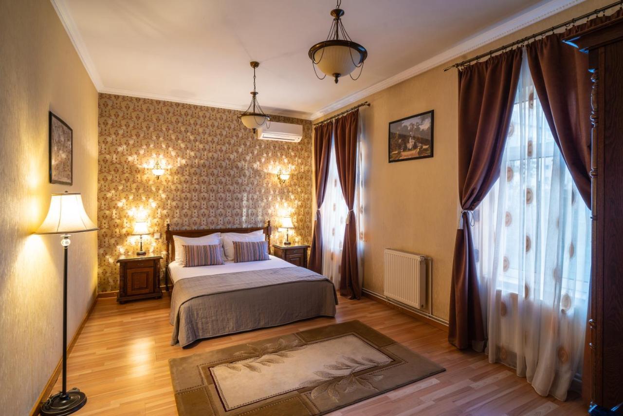 Hotel Europa Zsilvásárhely Kültér fotó