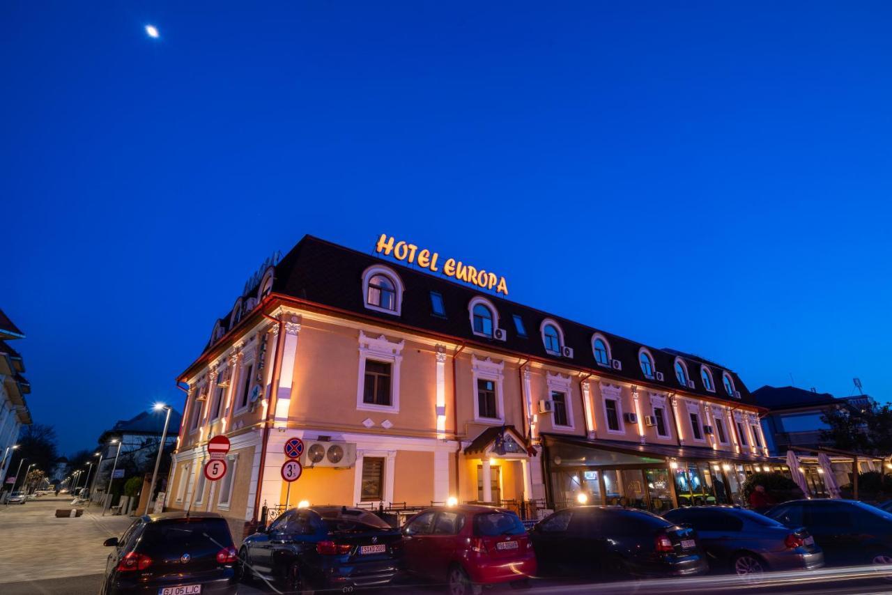 Hotel Europa Zsilvásárhely Kültér fotó